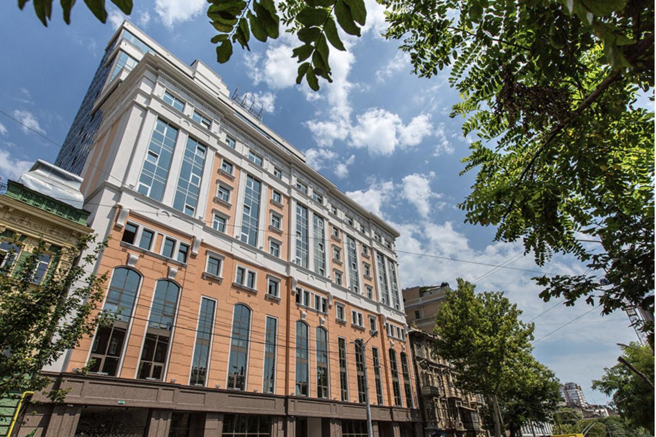 Skycity Apartments Odessa Extérieur photo