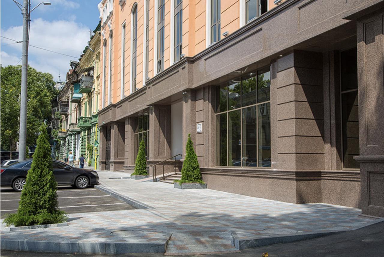 Skycity Apartments Odessa Extérieur photo