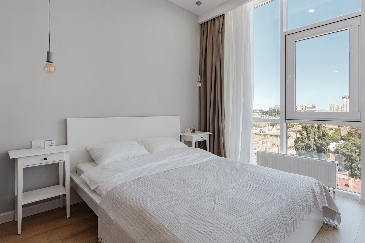 Skycity Apartments Odessa Extérieur photo