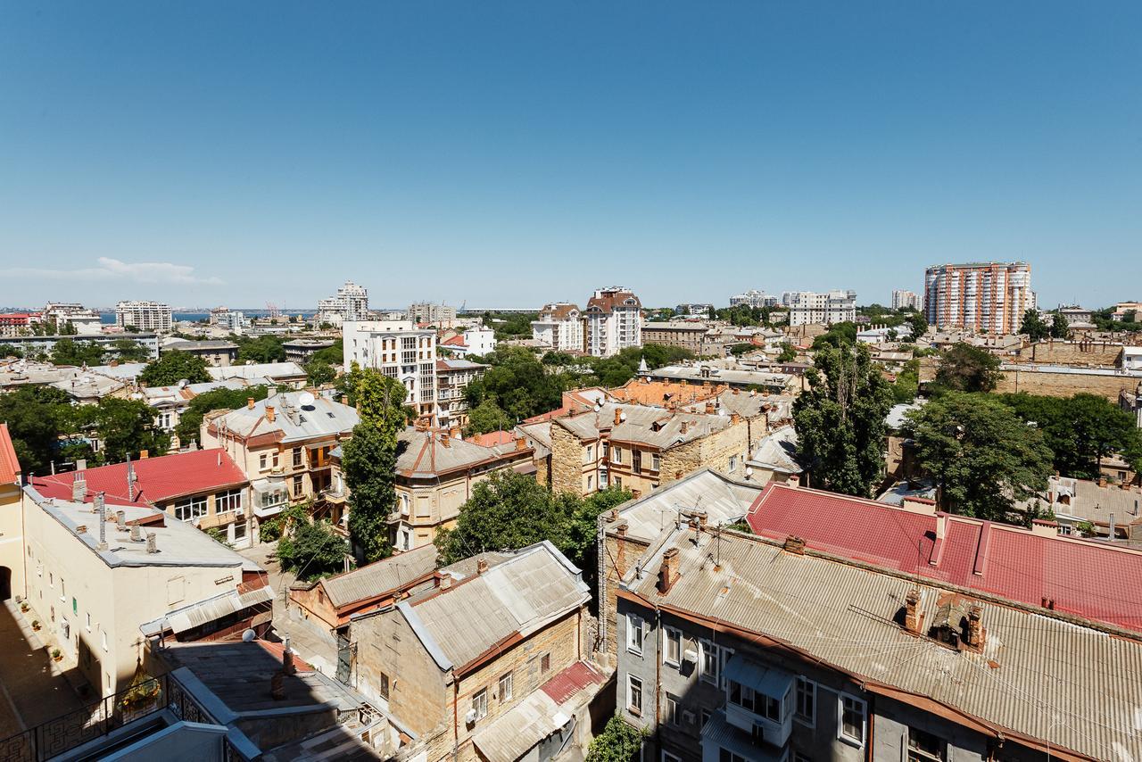 Skycity Apartments Odessa Extérieur photo